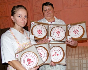 Ветковские кондитеры пекут пряники с узорами неглюбских рушников