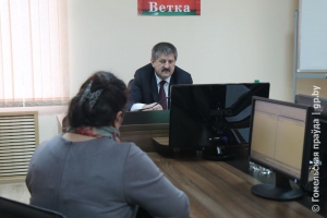 Председатель Гомельского облисполкома Геннадий Соловей провел прямую линию и выездной прием граждан в Ветке