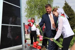 Делегация Суражского района посетила Ветковщину