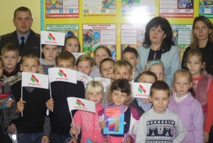 В Ветковском районе продолжается совместная республиканская акция Госавтоинспекции и общественного объединения «Белая Русь» — «за безопасность детей на дорогах»